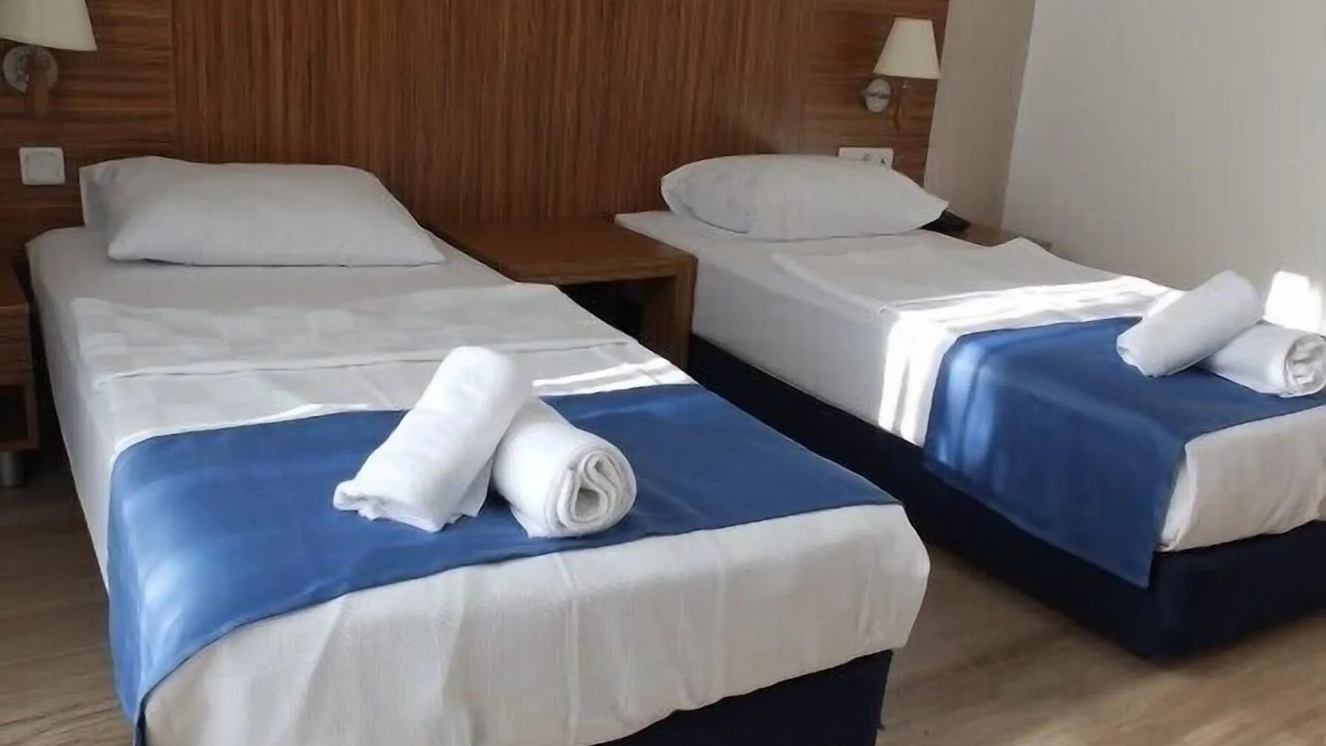 Hotel Club Blue White Bodrum 3*,